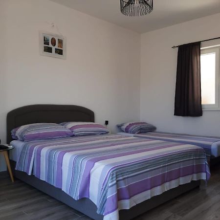 Apartament Studio Ela Baška Voda Zewnętrze zdjęcie