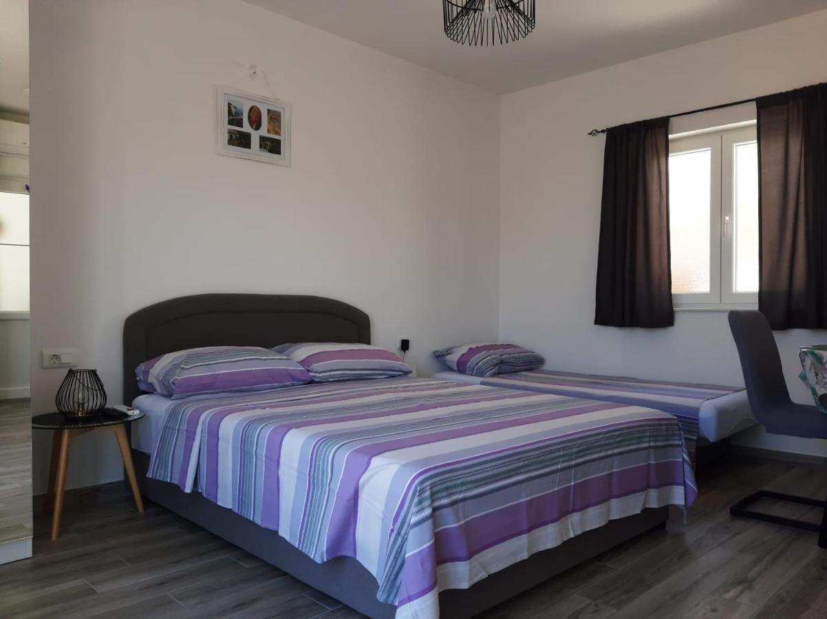 Apartament Studio Ela Baška Voda Zewnętrze zdjęcie