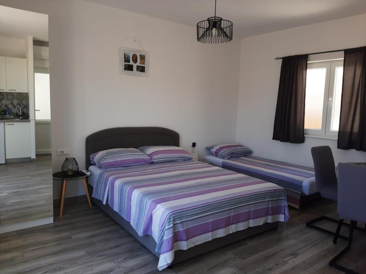 Apartament Studio Ela Baška Voda Zewnętrze zdjęcie