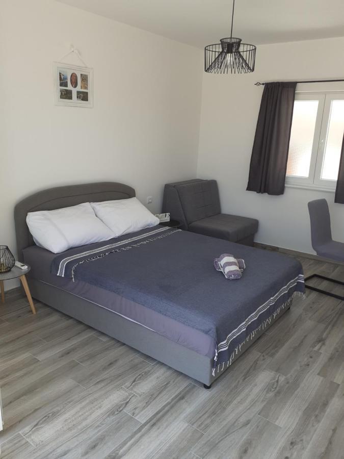 Apartament Studio Ela Baška Voda Zewnętrze zdjęcie