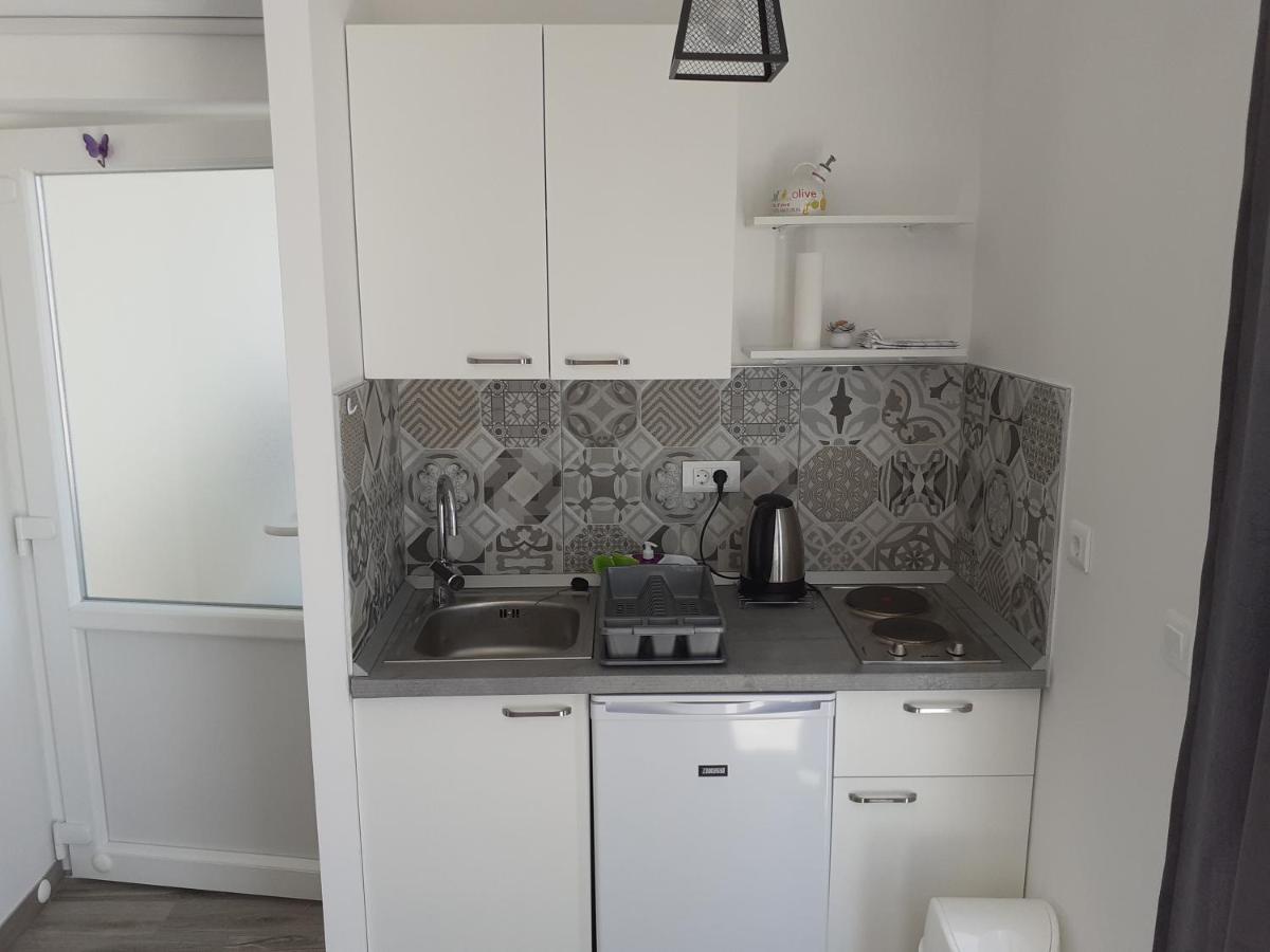 Apartament Studio Ela Baška Voda Zewnętrze zdjęcie